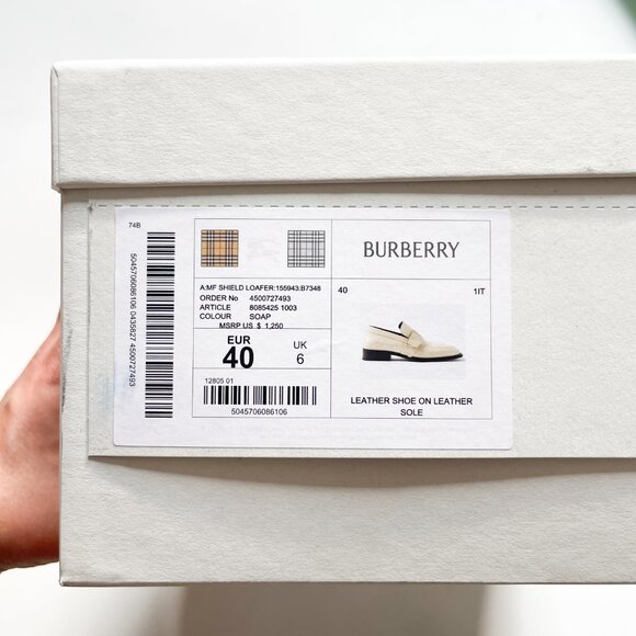 Burberry Men’s Shield Leather Loafer Soap Size EU 40 NEW IN BOX - Picture 5 of 11
